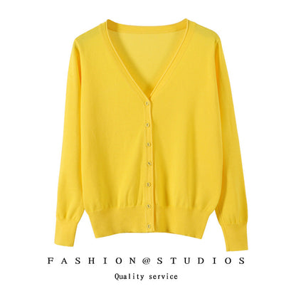 Women's Slim-fit SpringAutumn Plus-size Knitted Cardigan