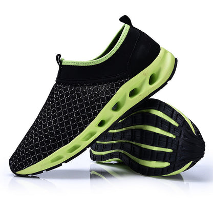Men's Lightweight Mesh Slip-On Running Shoes
